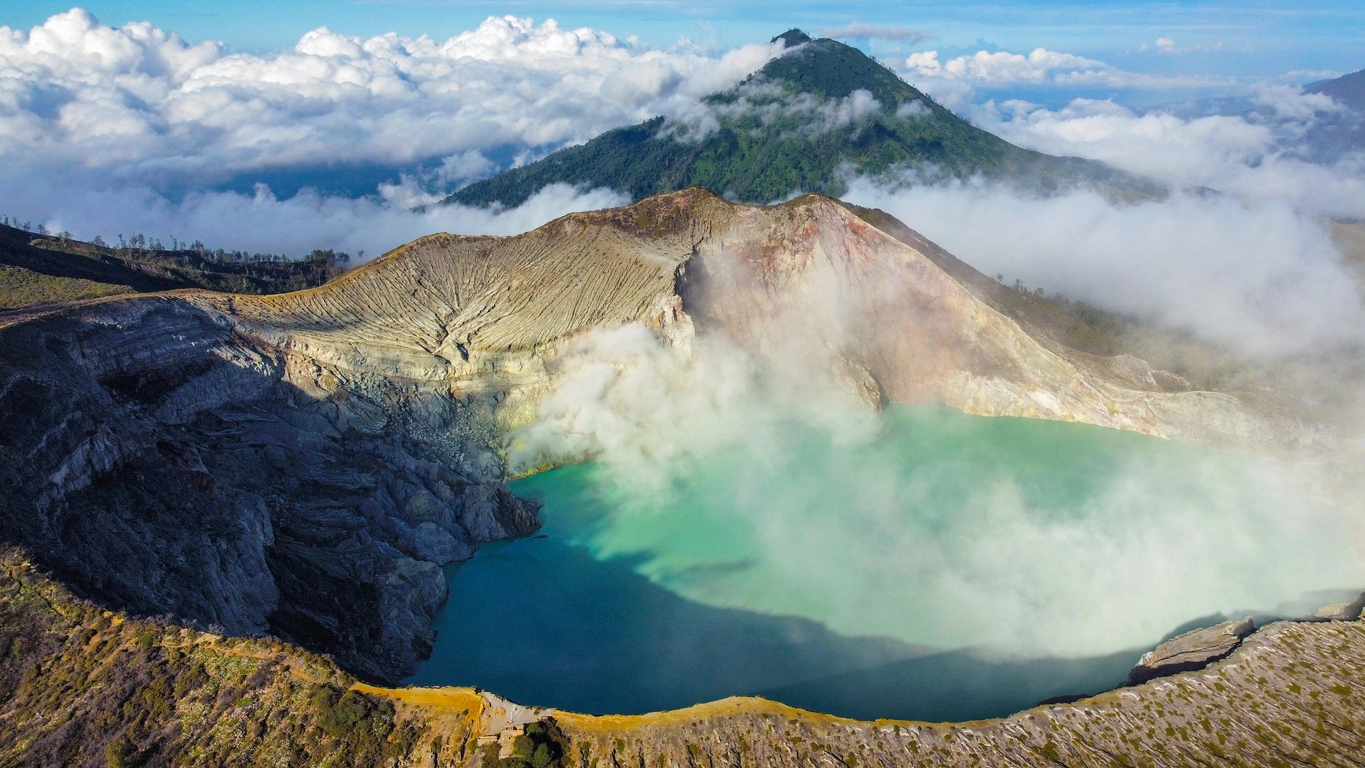 kawah ijen bromo